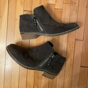 Charcoal grey suede booties